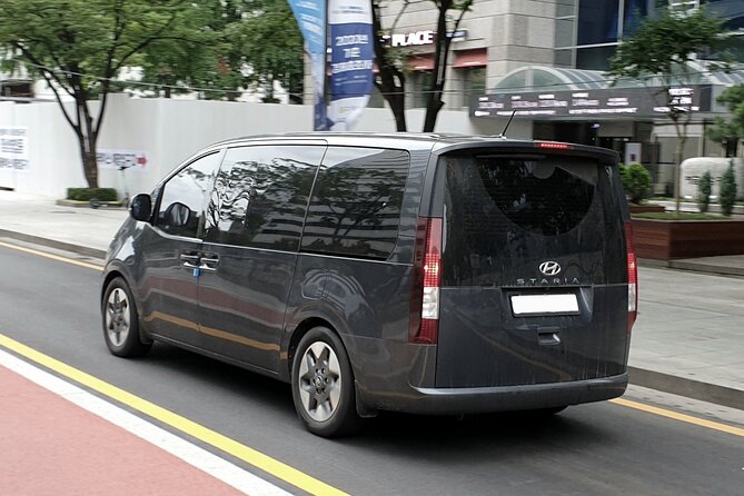 Private Transfer from Boston city hotels to Flynn Cruise Port - Hotel pickup to cruise departure, without the guesswork