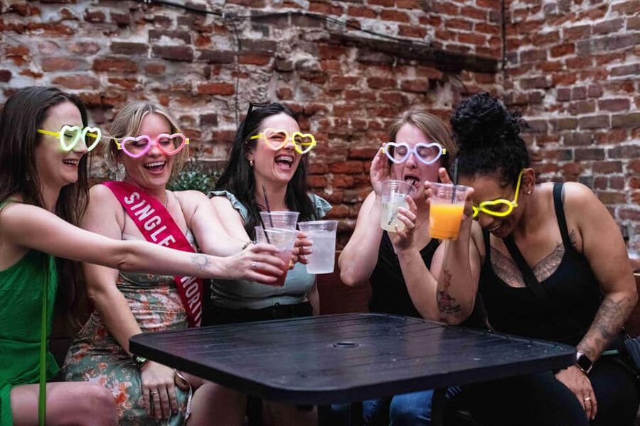 Salem: Boos and Brews Haunted Pub Crawl - What Makes the Guides Shine (And Why It Matters)