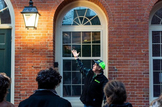 Salem History & Haunt Walking Tour - Stop 1, Salem Armory Regional Visitor Park: orientation before the darkness