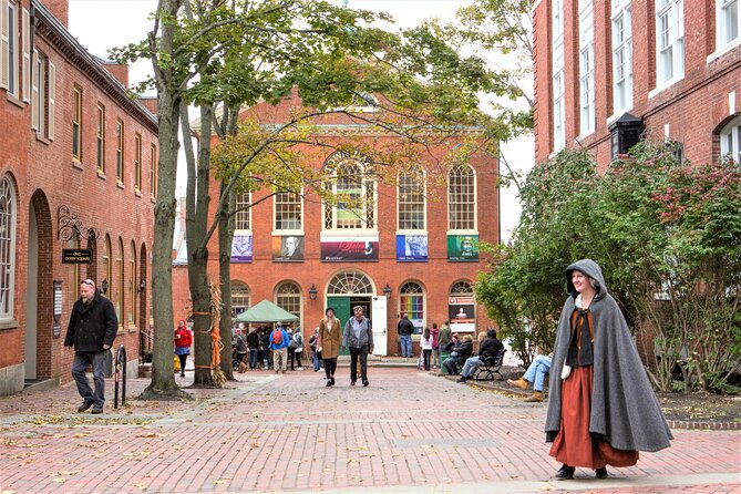 Salem "Hocus Pocus" Movie Locations Tour (31st Anniversary) - What this tour does best, movie magic plus real Salem context