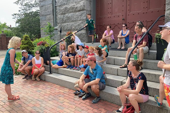 Salem Kids Slightly Spooky Tour - Stop 4: Chestnut Street and the Hawthorne family outside the spotlight