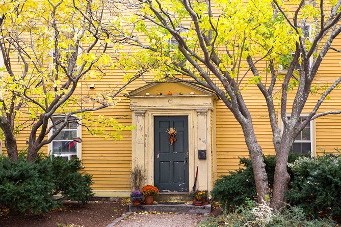 Salem Merchants and Mansions Guided Architecture Walking Tour - Old Town Hall to the Custom House: Salem Through Maritime Money