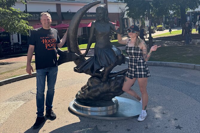 Salem Movie Magic Tour: Hocus Pocus and Bewitched locations - The guide factor: what makes the experience work