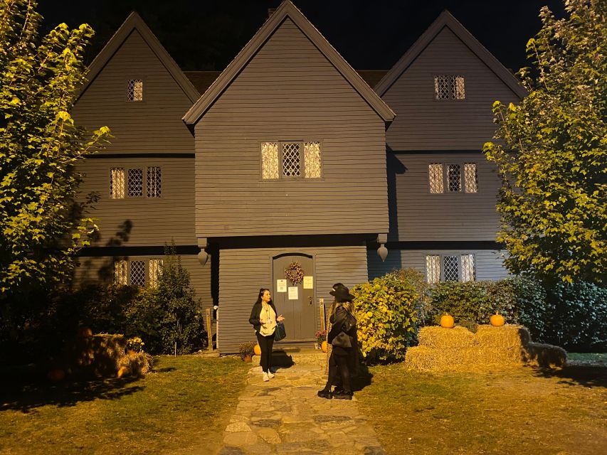 Salem: Psychic Bewitched Tour With Tarot Reading - Salem Witch City, Psychic Style