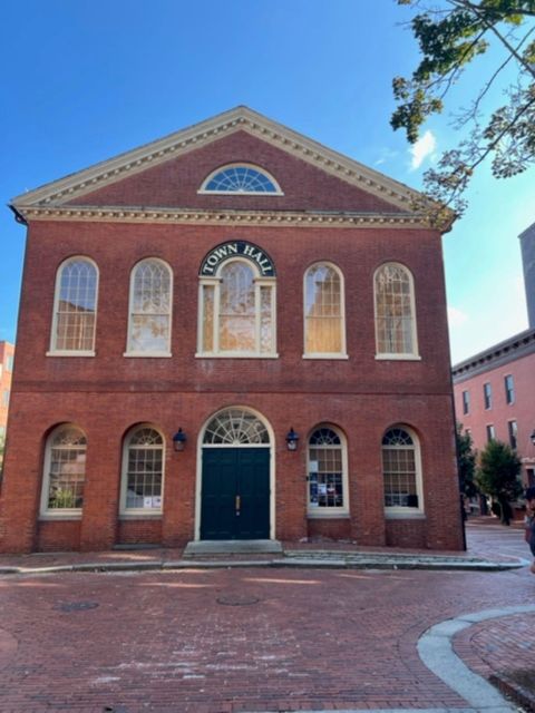 Salem: Psychic Bewitched Tour With Tarot Reading - The 3-Hour Flow: Walk First, Read Along the Way