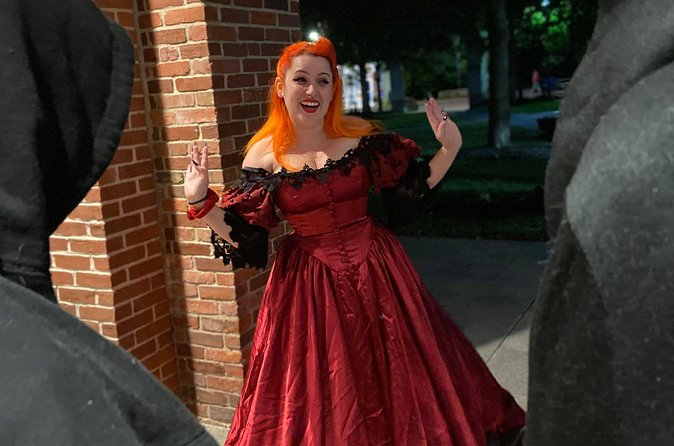 Salem's Spooky Spectres Walking Ghost Tour - Old Burying Point, Town Hall, and the Lyceum Stops for Atmosphere