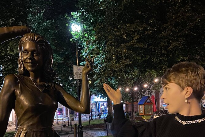 Salem's Spooky Spectres Walking Ghost Tour - Your Best Tips for Hearing the Stories and Staying Comfortable