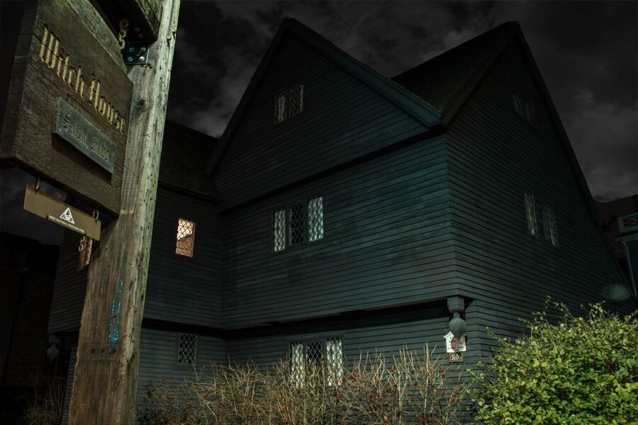 Salem: Secrets of Salem Hidden History Walking Tour - Puritans, Fear, and the Salem to Witch City Shift