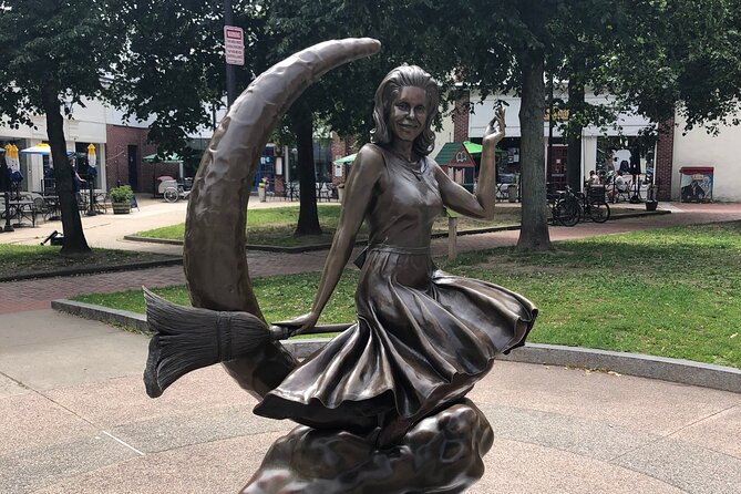 Salem Uncovered: The Salem Witch Trials Tour - Stop 1 and Stop 2: Salem Old Town Hall and John Ward House