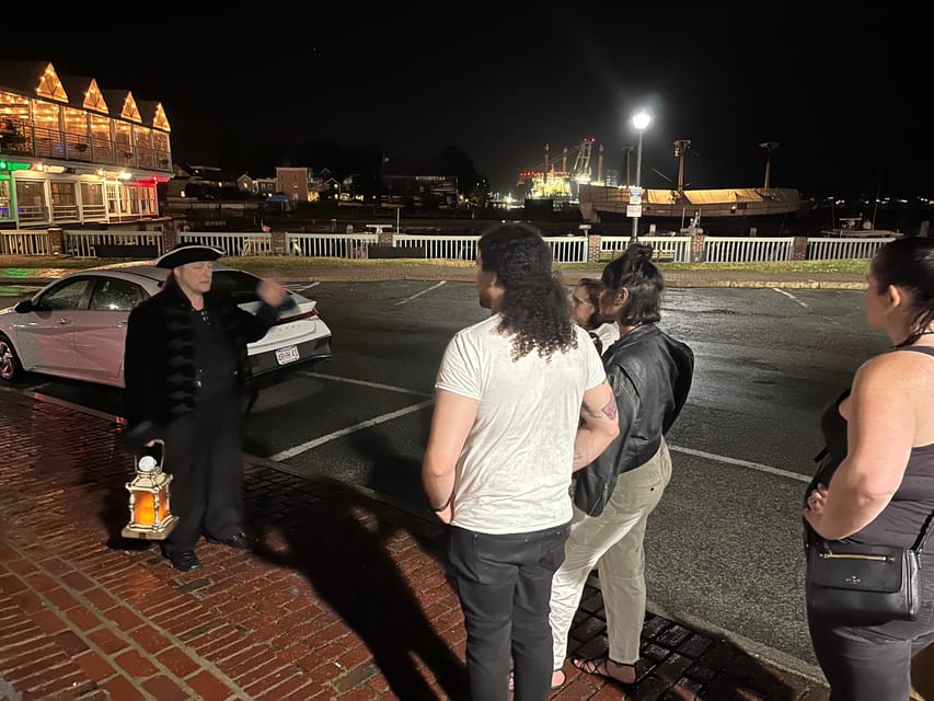 Salem: Vampires and Ghosts Walking Tour with Haunted Objects - Key things to know before you go