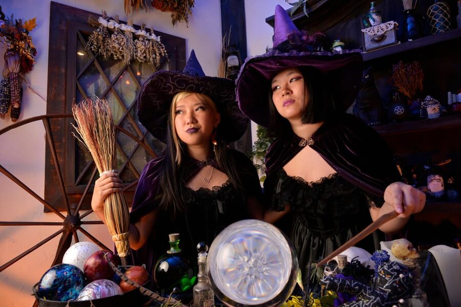 Salem: Witch Costume Photo Studio Experience - Key Highlights Worth Your Time