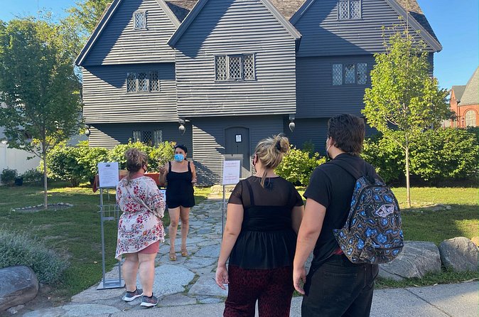 Salem Witch Tour - Old Burying Point Cemetery (Charter Street Cemetery) and why 1637 changes the context