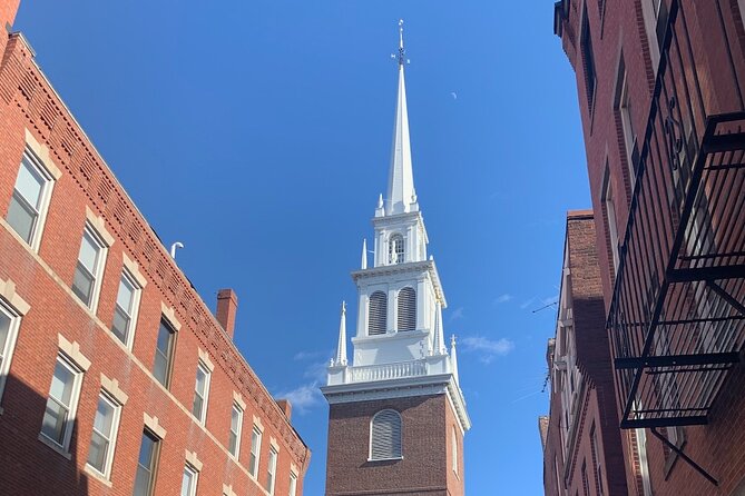 Self-Guided Audio Tour of Boston North End - The midnight ride stop and the Paul Revere Statue