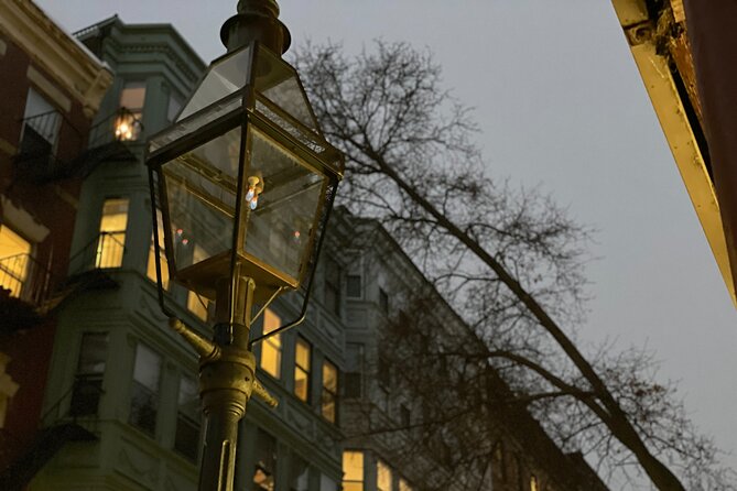Self-Guided Boston's Beacon Hill Underground Railroad Audio Tour Walking Tour - Who this tour fits best