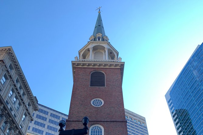 Self Guided Classic Freedom Trail Location Aware (GPS) Walking Audio Tour - Following the Freedom Trail Without a Group Plan