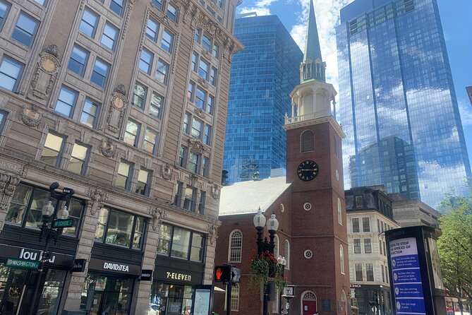 Self Guided "Historic Boston Downtown Freedom Trail" Audio/GPS Walking Tour - How to use the WalknTours app so it doesn’t slow you down