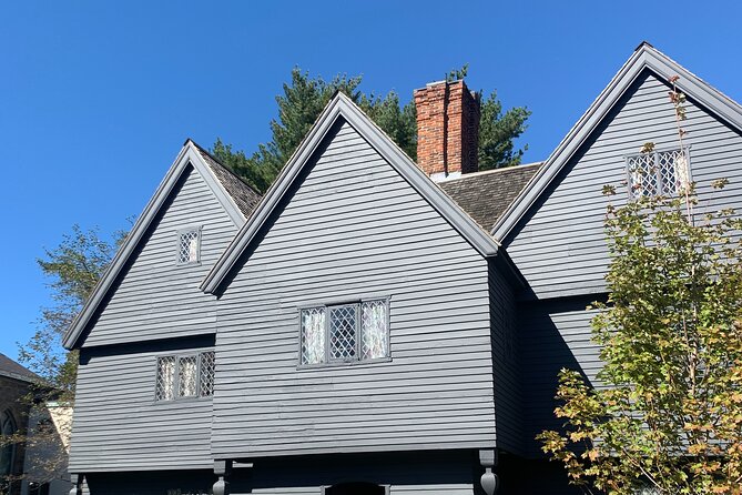 Self-Guided Smartphone Ghost Walking Tour in Salem - The route you’ll walk, from Essex Street to the Memorial