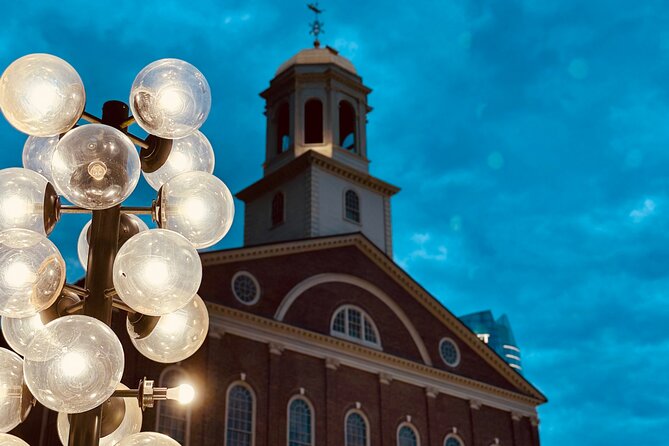 Spirits Of The Dead - A Boston Ghost Tour - Getting Oriented: Start at Crocs by Faneuil Hall