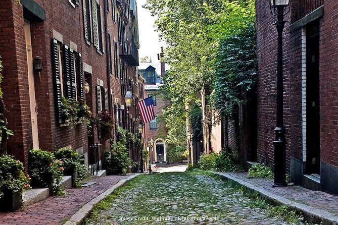 The Best of Boston: Private Half-Day Highlights Driving Tour - What the Guides Add: Allison’s Birthday-Level Storytelling
