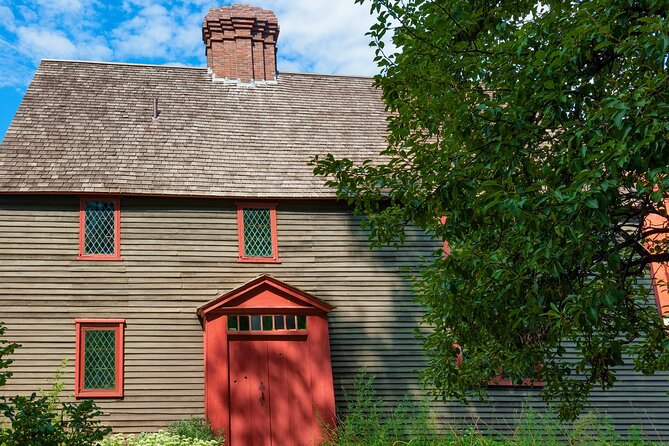 The Ghosts of Salem Walking Tour - Who This Tour Fits Best (and Who Might Be Happier Elsewhere)